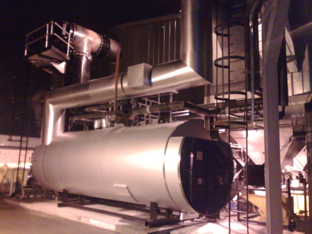 Heat recovery boiler system for incinerator