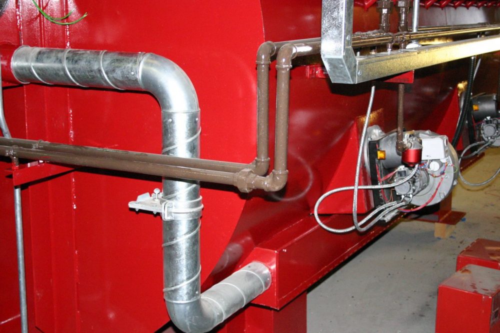 Ventilation and fuel pipe work for incinerator
