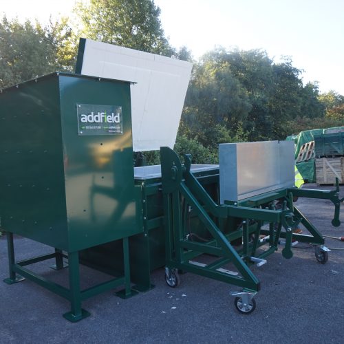 Green agricultural incinerator with bin tipper accessory