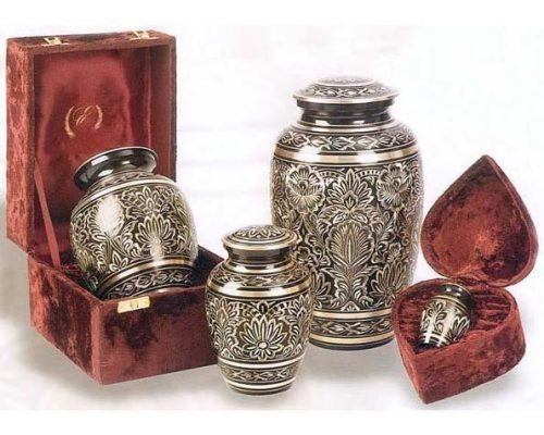 Pet urns
